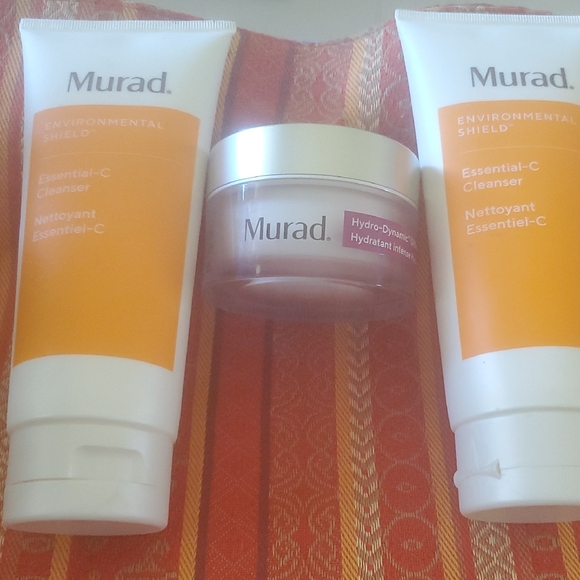 Murad Essential-C Cleanser and Hydro-Dynamic Moisture Duo - Picture 1 of 7